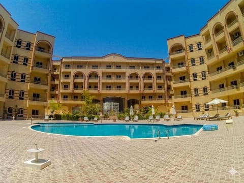 Property building, Swimming pool