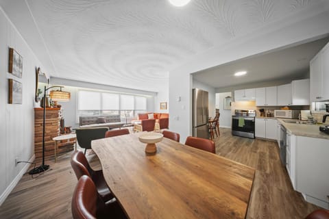 Renovated Stylish Retreat-Central & Fully Equipped House in Sault Ste Marie