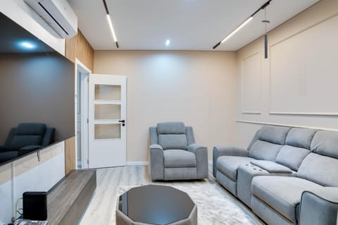 TV and multimedia, Living room