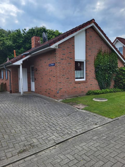 Property building, Street view