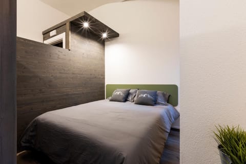 Ca' Lumaga -Charming Holiday Studio Apartment in Chiavenna