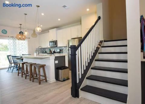 Beach getaway for the family in Bishop's Landing! House in Millville