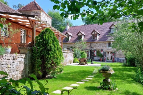 Property building, Spring, Summer, Garden, Garden view