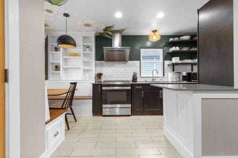 CDA Midtown Home Near Lake & Downtown Fire Pit House in Coeur dAlene