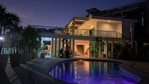 Balcony/Terrace, Pool view
