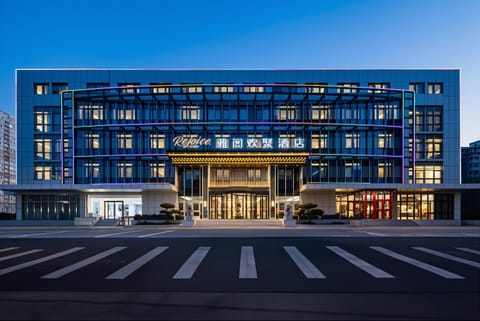 Property building, Night