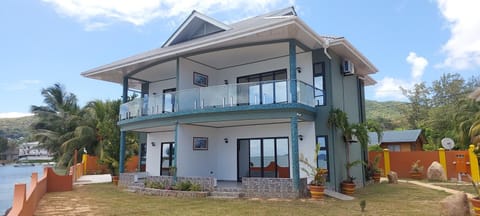 Property building, Day, Natural landscape
