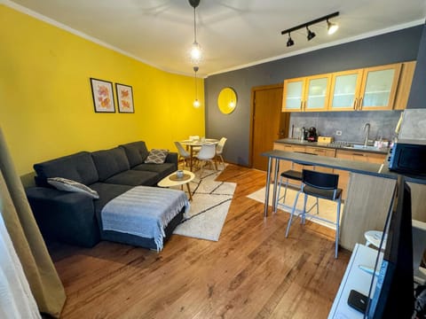 Communal lounge/ TV room, Living room, kitchen