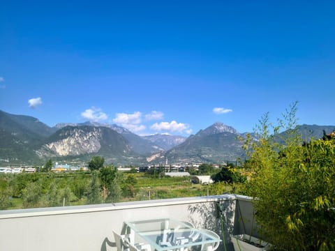 Natural landscape, View (from property/room), Balcony/Terrace