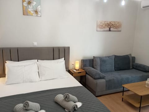 Living room, Bedroom