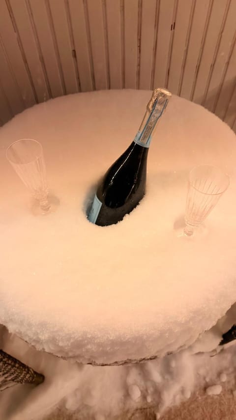 Maine - New England Charming Cottage 4 min from Portsmouth Apartment in Portsmouth