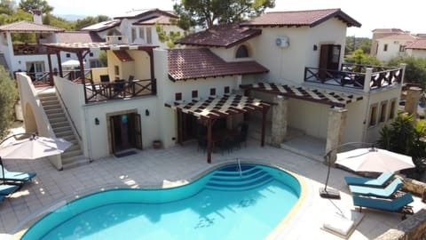 Property building, View (from property/room)
