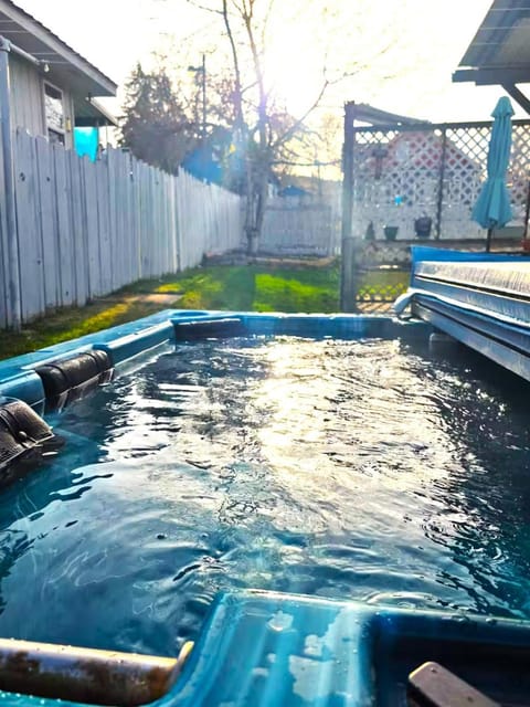 Hot Tub
