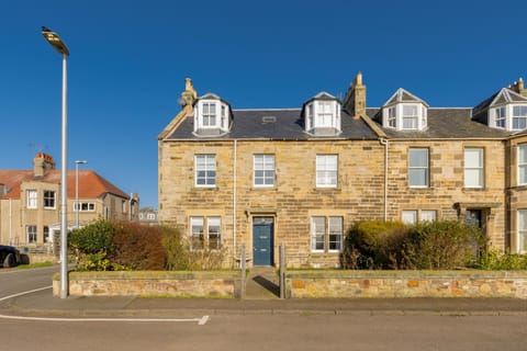 Property building, Street view