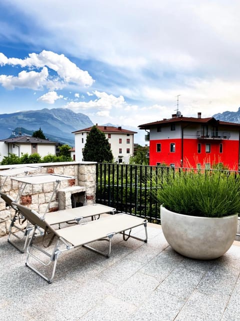 Property building, Balcony/Terrace