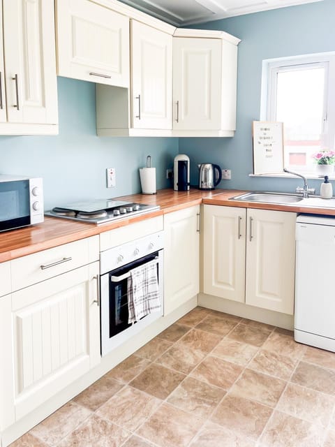 killarney Townhouse with super location House in Killarney