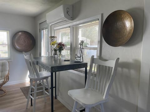 Private Cottage Near Flagler Beach, Quiet Private Property, 2 Guests Only House in Palm Coast