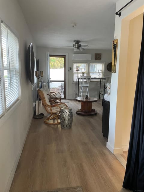 Private Cottage Near Flagler Beach, Quiet Private Property, 2 Guests Only House in Palm Coast