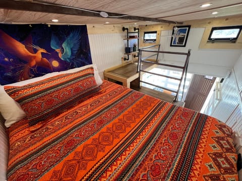 Phoenix Outpost with Hot Springs Access House in Truth or Consequences