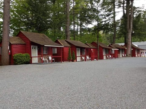 Do-Rest Court Motel in Queensbury