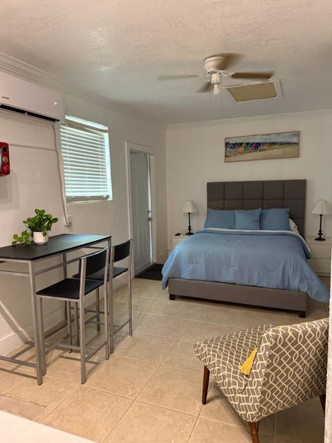 Quiet studio in Miramar near Hard Rock stadium Apartment in Hollywood