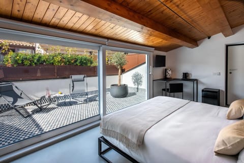Balcony/Terrace, Photo of the whole room