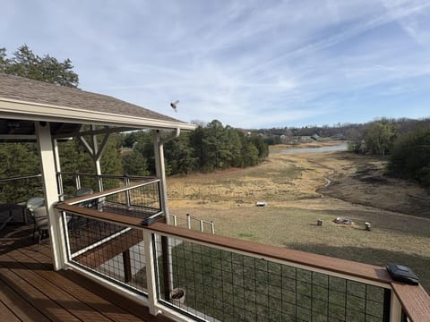 Little Lake Cove home House in Sevierville