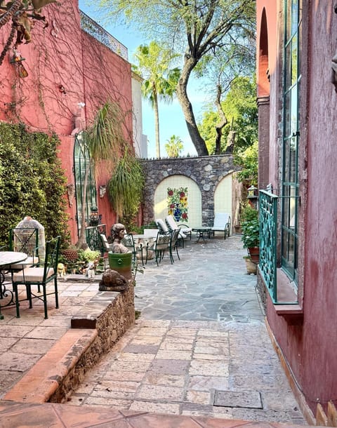 Inner courtyard view