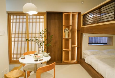 Living room, Dining area, Bedroom