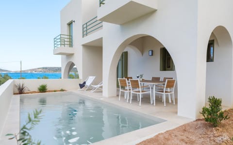Pool view, Sea view, Swimming pool