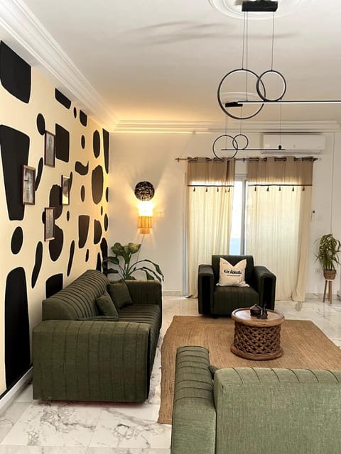 Living room, Decorative detail, Seating area
