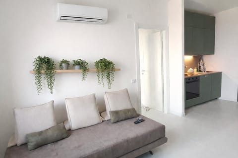 Living room, air conditioner