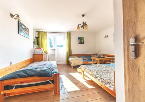 Bed, View (from property/room), Photo of the whole room, Bedroom