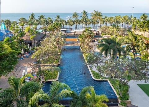Natural landscape, Bird's eye view, Pool view, Swimming pool
