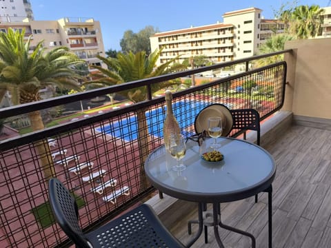 Balcony/Terrace, Swimming pool