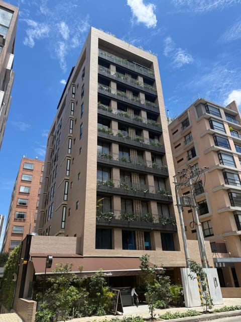 Property building, Day, City view