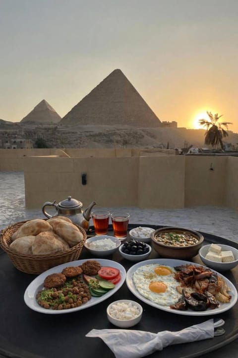 Day, Natural landscape, Food and drinks, Food, Landmark view, Mountain view, Breakfast, Drinks, Sunrise