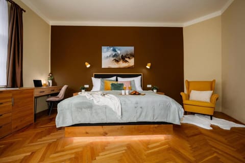 Bed, Bedroom