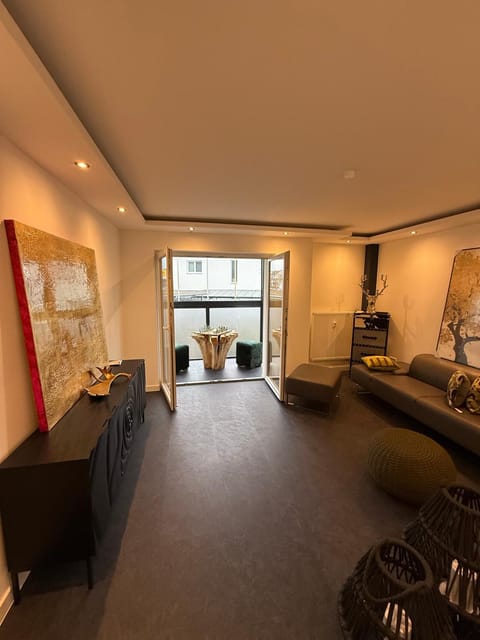 Balcony/Terrace, Living room