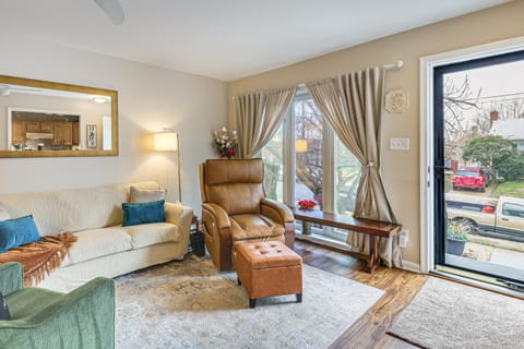 Charming Boutique Home in West End Alexandria! House in Alexandria