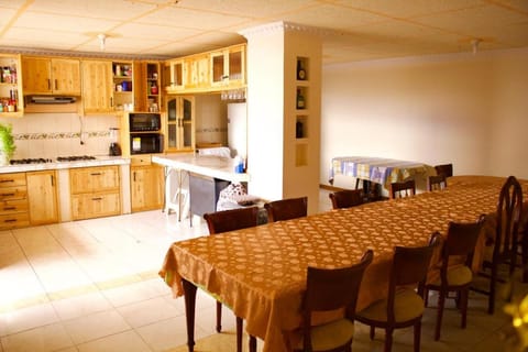 Kitchen or kitchenette, pet friendly