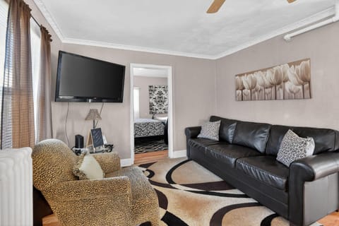 Cozy Cradock Charm Your Portsmouth Home Base home House in Portsmouth