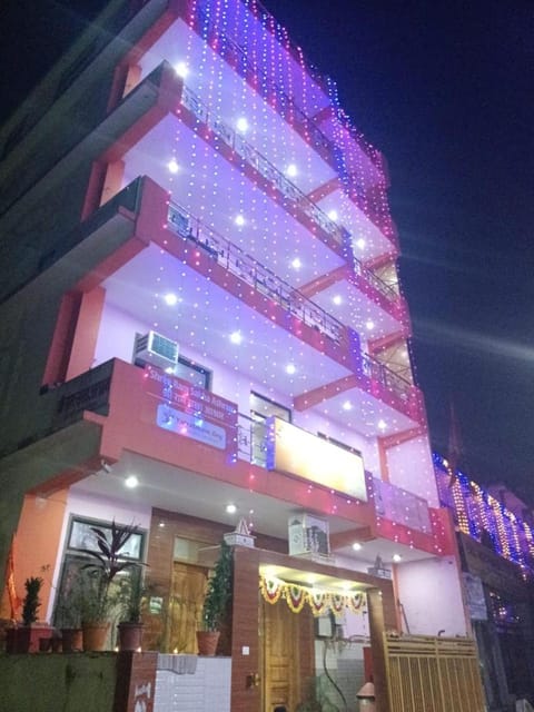 Property building, Night