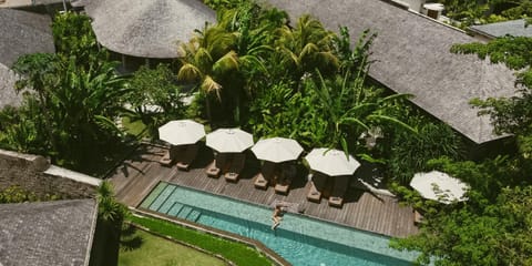 Property building, Bird's eye view, Pool view, Swimming pool