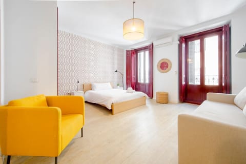 Photo of the whole room