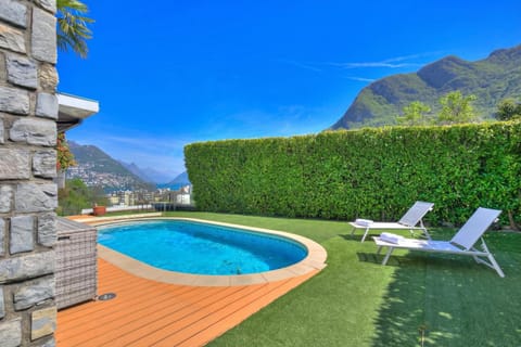 Pool view, Swimming pool