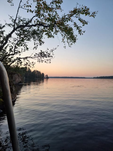 Beach, Lake view