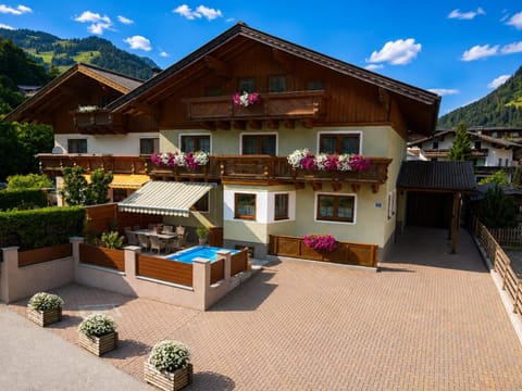 Property building, Natural landscape, View (from property/room), Balcony/Terrace, Mountain view