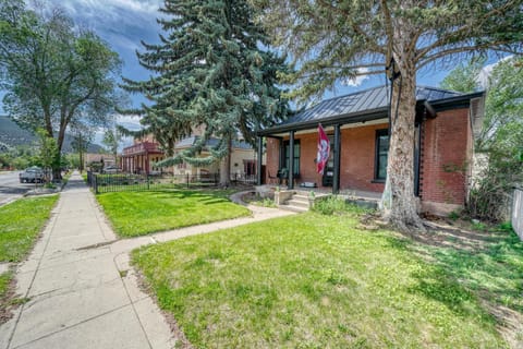 Bock House - Excellent in town location! House in Salida