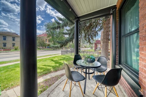 Bock House - Excellent in town location! House in Salida